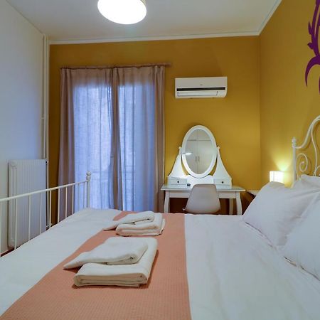 Spacious Central Flat☆3Min To Metro☆Ac|Netflix|Pc Атина Екстериор снимка