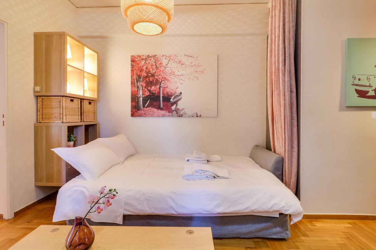 Spacious Central Flat☆3Min To Metro☆Ac|Netflix|Pc Атина Екстериор снимка