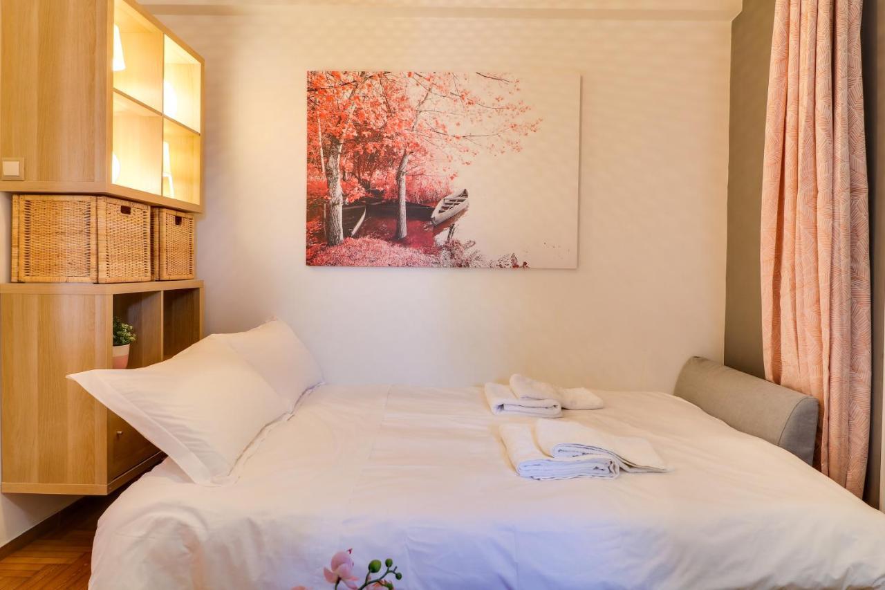 Spacious Central Flat☆3Min To Metro☆Ac|Netflix|Pc Атина Екстериор снимка