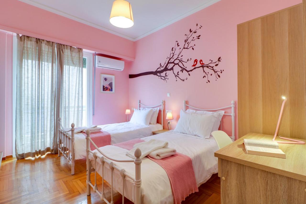 Spacious Central Flat☆3Min To Metro☆Ac|Netflix|Pc Атина Екстериор снимка